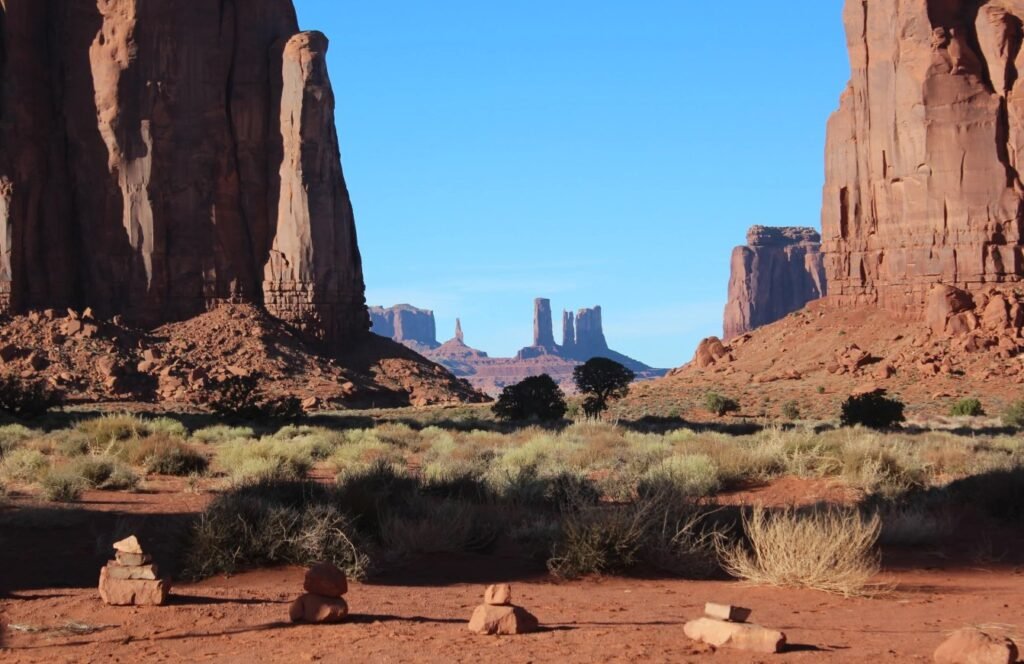 Monument Valley: Location, History, Weather, Things to Do & Travel Guide Monument Valley Weather