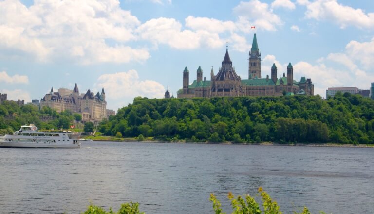 Ottawa Valley: Location, History, Weather, Things to Do & Travel Guide Ottawa Valley Weather