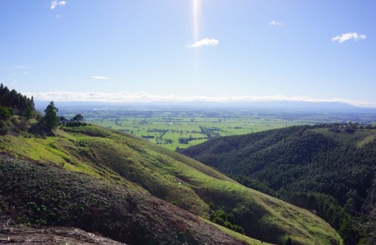 Latrobe Valley: Location, History, Weather, Things to Do & Travel Guide Latrobe Valley Weather