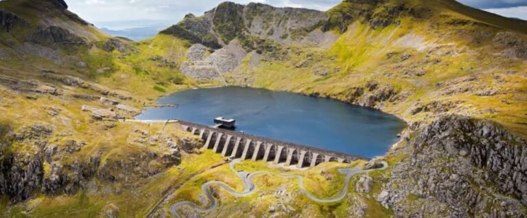 Ffestiniog Valley: Location, History, Weather, Things to Do & Travel Guide Ffestiniog Valley Weather
