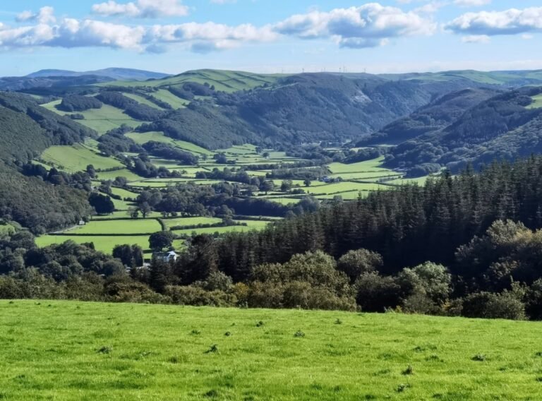 Rheidol Valley: Location, History, Weather, Things to Do & Travel Guide Rheidol Valley Weather